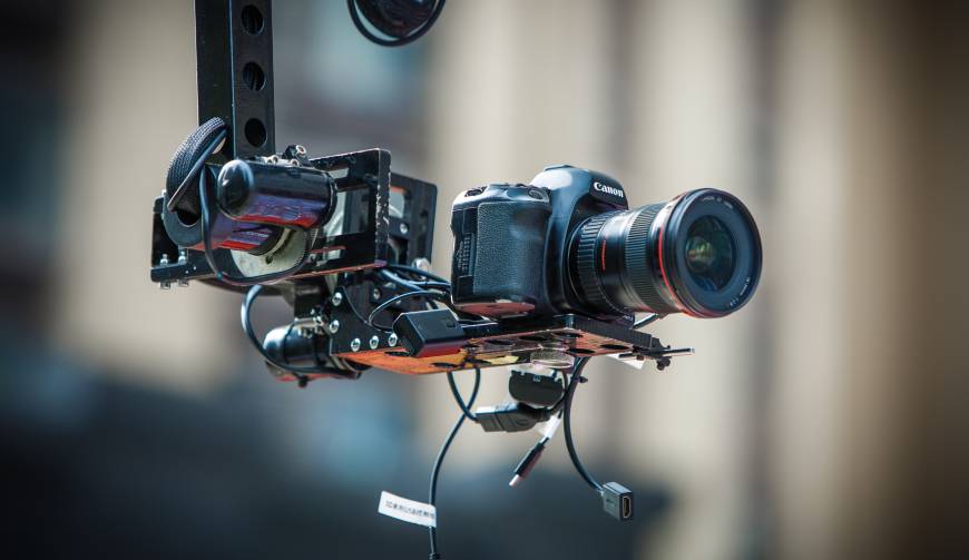 科技赋能生活：临县产品视频拍摄开启智能新时代